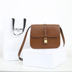 2025SS ショルダーバッグ CELINE セリーヌ 一気にオシャレ上級者 商品画像 1