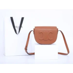 2025SS ショルダーバッグ CELINE セリーヌ キレイ色チェック春夏 商品画像 1