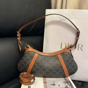 2025SS ショルダーバッグ CELINE セリーヌ 1点限り!VIP顧客セール 商品画像 1