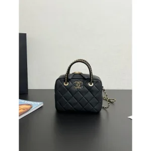 2025SS トートバッグ CHANEL シャネル お目立ち度の高い新品 商品画像 1