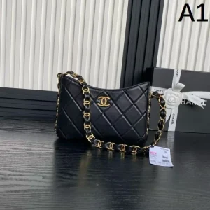 2025SS トートバッグ CHANEL シャネル 着心地のいいサイズ感 商品画像 1