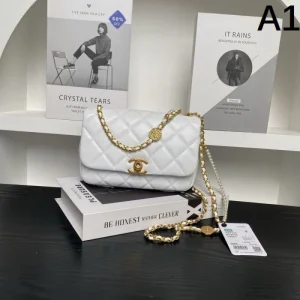 2025FW CHANEL シャネル レディースバッグ ショルダーバッグ トレンド最先端の一品 商品画像 1