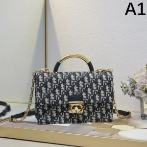 2025SS トートバッグ DIOR ディオール 完売次第終了早い者勝ち 商品画像 1