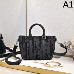 2025SS トートバッグ DIOR ディオール 今季はトップスにおすすめ 商品画像 1