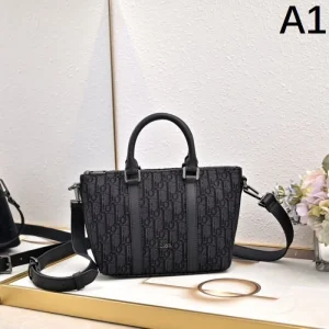 2025SS トートバッグ DIOR ディオール 上品なカジュアルコーデに 商品画像 1