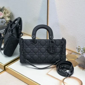 2025SS トートバッグ DIOR ディオール 春夏新作限定 超入手困難 商品画像 1
