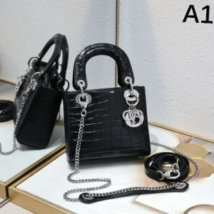 DIOR ディオール 2025FW 新作 人気トートバッグ 高級レプリカ 高品質 おしゃれデザイン 商品画像 1