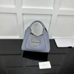 2025FW GUCCI グッチ トートバッグ 最後の秋冬コレクション限定入荷 商品画像 1