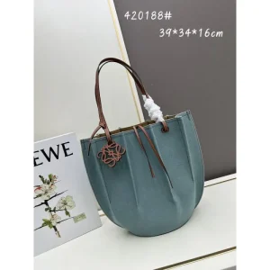 2025SS トートバッグ LOEWE ロエベ 最新の注目ファッション 商品画像 1