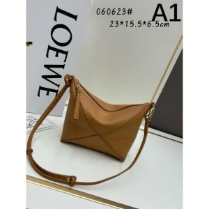 2025SS ショルダーバッグ LOEWE ロエベ 人気が続行限定アイテム 商品画像 1