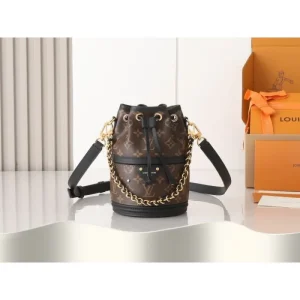 2025SS トートバッグ LOUIS VUITTON ルイヴィトン 抜群な通気性 商品画像 1