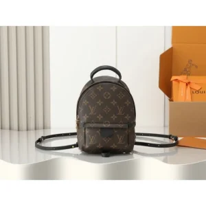 2025SS バックパック LOUIS VUITTON ルイヴィトン 大人シンプルな 商品画像 1