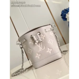 2025SS トートバッグ LOUIS VUITTON ルイヴィトン 最新商品即完売必至 商品画像 1
