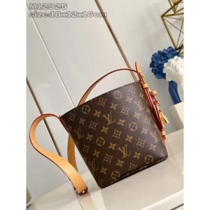 2025SS ショルダーバッグ LOUIS VUITTON ルイヴィトン きちんと感がある 商品画像 1