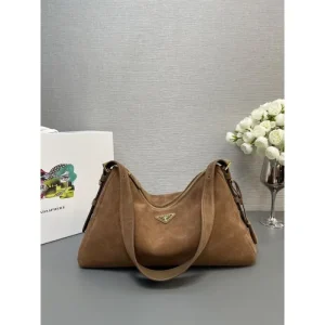 2025SS トートバッグ PRADA プラダ 人気のオシャレものから 商品画像 1