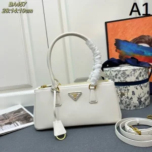 2025SS トートバッグ PRADA プラダ ファション人に必須アイテム 商品画像 1
