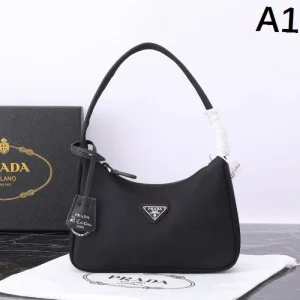 PRADA プラダ 2025FW 新作 高級感トートバッグ レディース 上品 人気モデル 商品画像 1