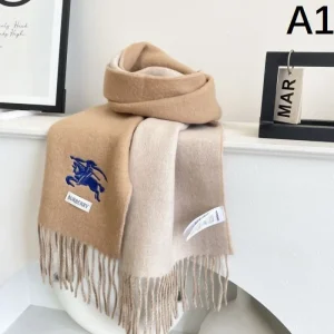 2025FW スカーフ BURBERRY バーバリー 今冬トレンド確実の人気スカーフ 商品画像 1