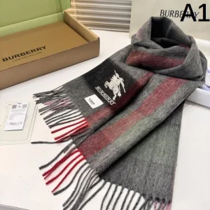 2025FW スカーフ BURBERRY バーバリー 冬ムードを華やかに演出する上品スカーフ 商品画像 1