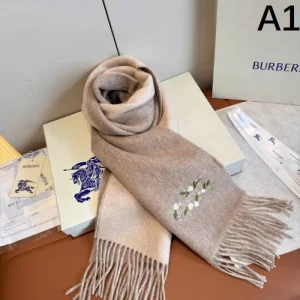 2025FW スカーフ BURBERRY バーバリー 鮮やかで季節感たっぷりのデザイン 商品画像 1