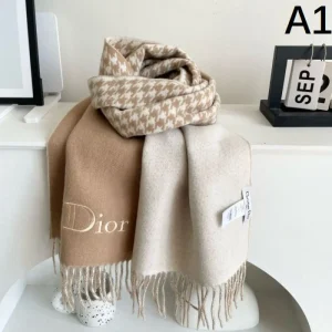 2025FW スカーフ DIOR ディオール 雑誌掲載の話題人気アイテム 商品画像 1