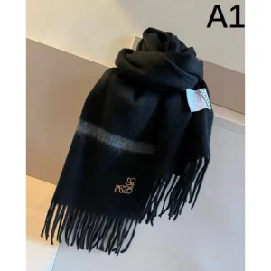 2025FW スカーフ LOEWE ロエベ 国内完売!入手困難な人気アイテム 商品画像 1