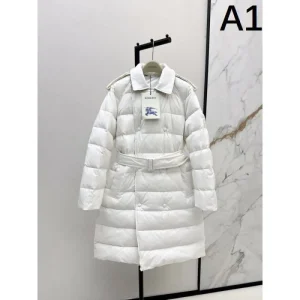 2025FW BURBERRY バーバリー 流行に左右されない定番 ダウンジャケット 商品画像 1