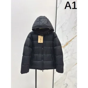 2025FW BURBERRY バーバリー 完売必至の人気アイテム ダウンジャケット 商品画像 1