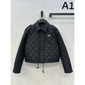 PRADA プラダ 綿入れ 2025秋冬新作 最新シーズン注目のブランドアイテム 商品画像 1