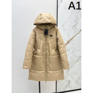 2025FW PRADA プラダ 秋冬の最新アイテム ダウンジャケット 商品画像 1