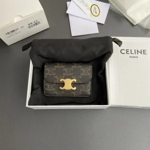 2025SS おしゃれ上級者を目指す CELINE セリーヌ カードケース 商品画像 1