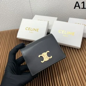 2025FW 二つ折り財布 CELINE セリーヌ 完璧なプレゼントにふさわしいアイテム 商品画像 1