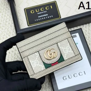 2025FW カードケース DIOR ディオール レトロな雰囲気が漂う洗練されたデザイン 商品画像 1