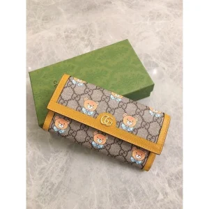 2025SS 今っぽいスタイルに決まる GUCCI グッチ 長財布 商品画像 1