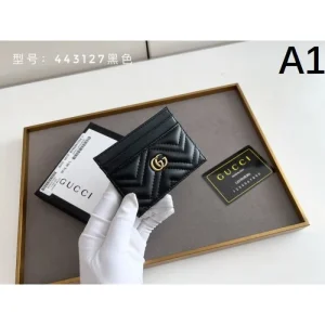 2025FW カードケース GUCCI グッチ 海外からお届け！限定品 商品画像 1