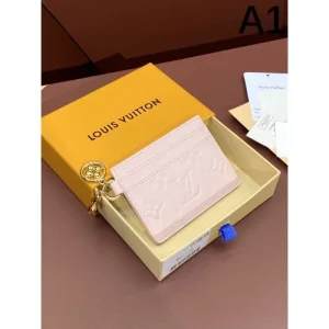 2025SS セールお早めに LOUIS VUITTON ルイヴィトン カードケース 商品画像 1