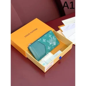 2025SS バカ売れ継続中 LOUIS VUITTON ルイヴィトン カードケース 商品画像 1