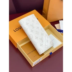 2025SS 長財布 LOUIS VUITTON ルイヴィトン お気に入り確定の上品デザイン 商品画像 1