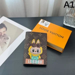 2025SS カードケース LOUIS VUITTON ルイヴィトン 今夏人気ブランド 商品画像 1