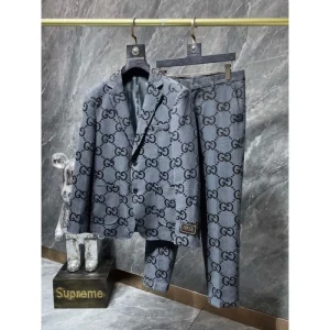 2025秋冬 スーツ GUCCI グッチ 新作登場 秋冬らしさ満点スタイル 商品画像 1