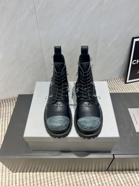 2025FW レディース ブーツ BALENCIAGA バレンシアガ 憧れの一流ブランド高品質復刻品 商品画像 9