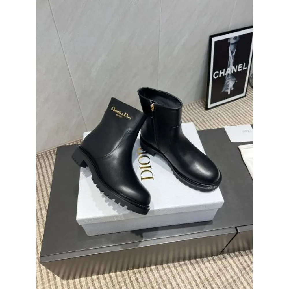 2025FW レディース ブーツ DIOR ディオール 在庫あり今が買い時人気ブーツ 商品画像 1