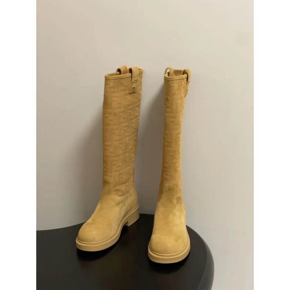 2025FW レディース ブーツ FENDI フェンディ 存在感抜群の高級スタイル新作 商品画像 5