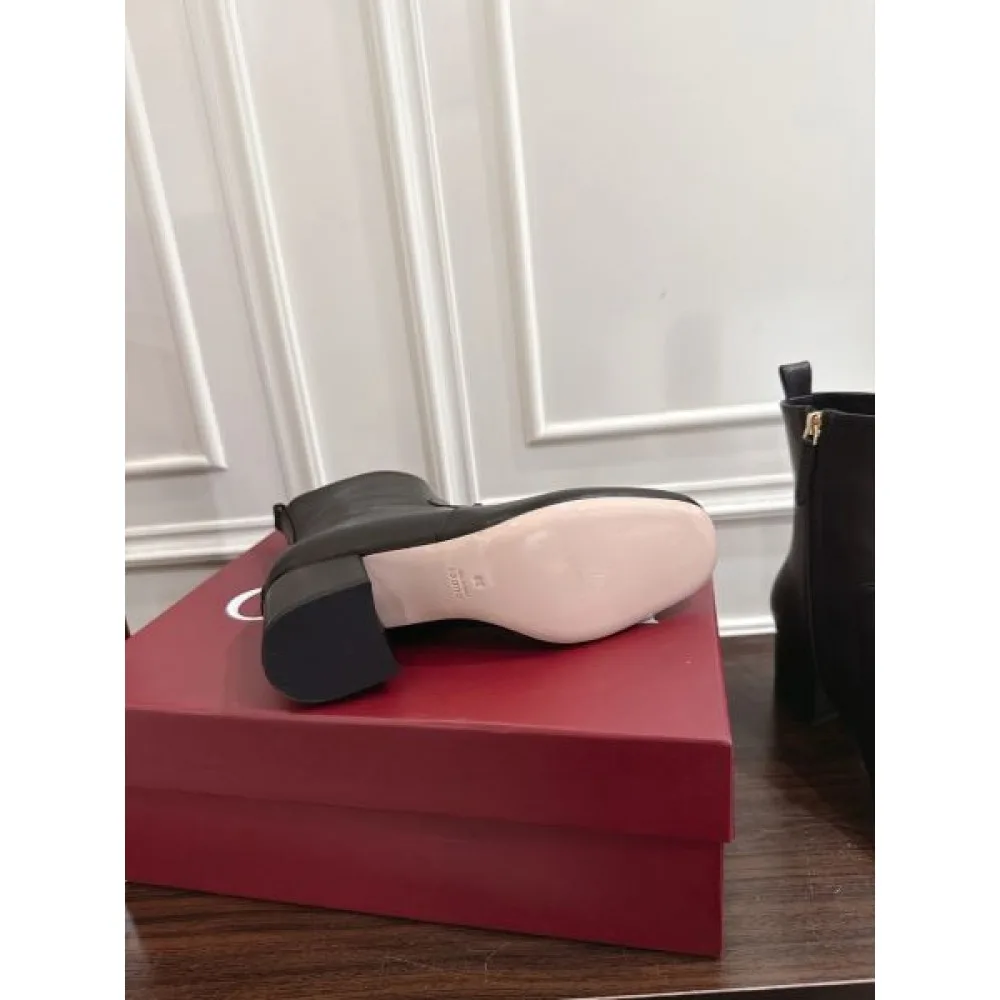 2025FW レディース ブーツ GUCCI グッチ デイリー使いに最適な高品質レプリカ 商品画像 8