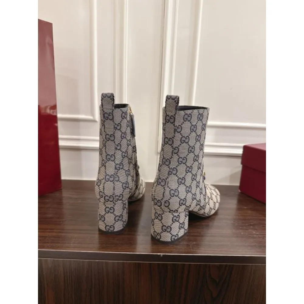 2025FW レディース ブーツ GUCCI グッチ 大人女子に人気のおしゃれアイテム 商品画像 8