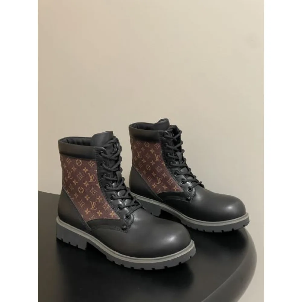 2025FW レディース ブーツ LOUIS VUITTON ルイヴィトン 今季おすすめ話題のトレンド品 商品画像 1