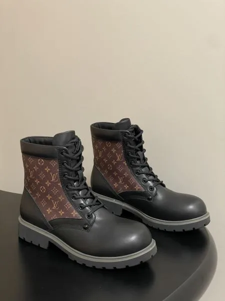 2025FW レディース ブーツ LOUIS VUITTON ルイヴィトン 今季おすすめ話題のトレンド品 商品画像 10