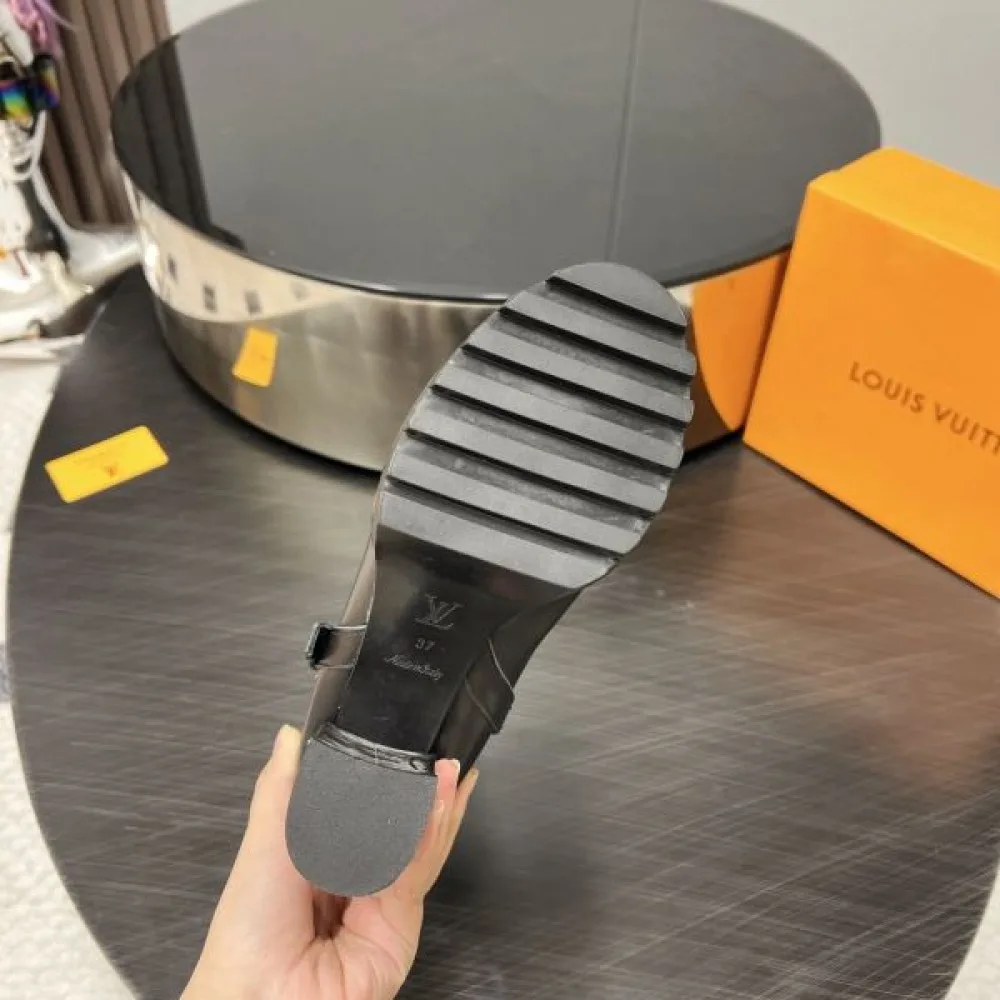 2025FW レディース ブーツ LOUIS VUITTON ルイヴィトン 話題沸騰中の秋冬トレンド品 商品画像 9