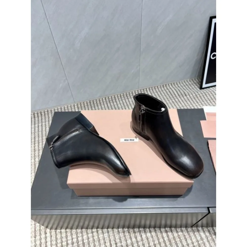2025FW レディース ブーツ MIU MIU ミュウミュウ 大人女性にぴったりの上品ブーツ 商品画像 6