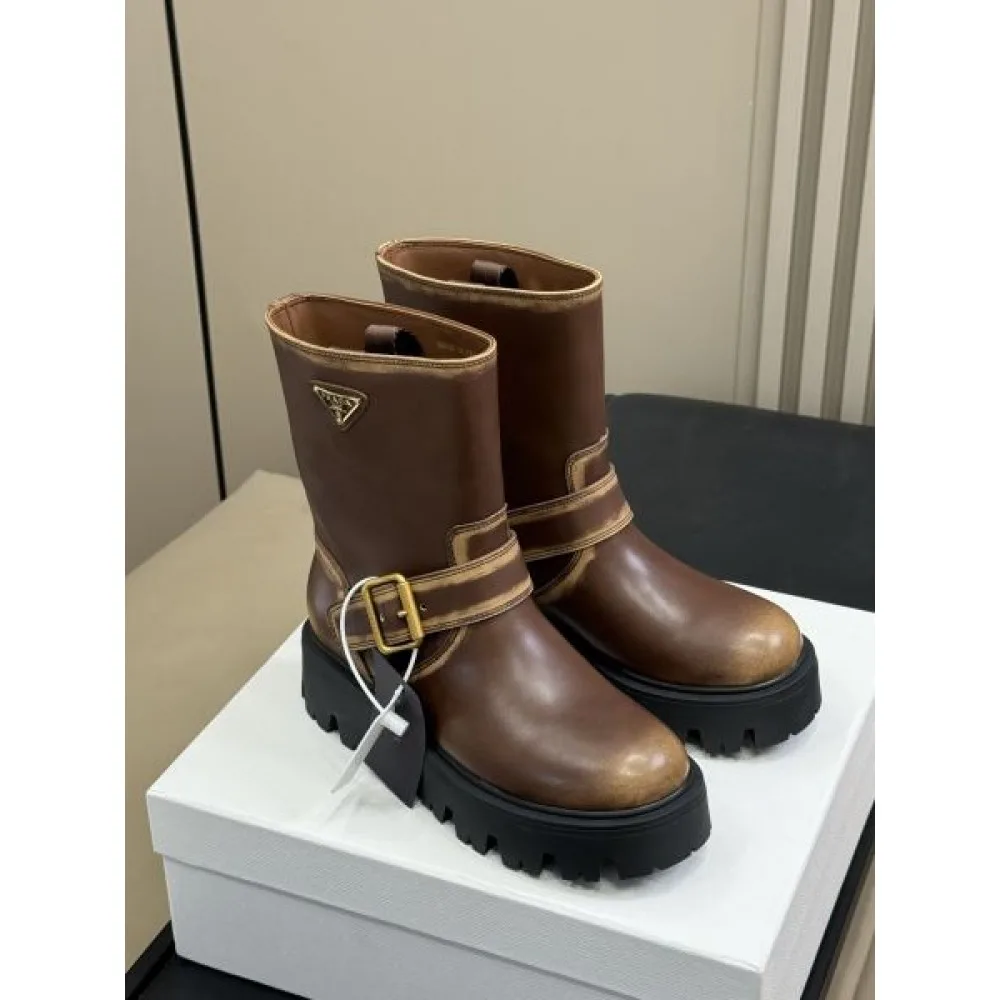 2025FW レディース ブーツ PRADA プラダ 一目置かれる秋冬最新トレンドブーツ 商品画像 3